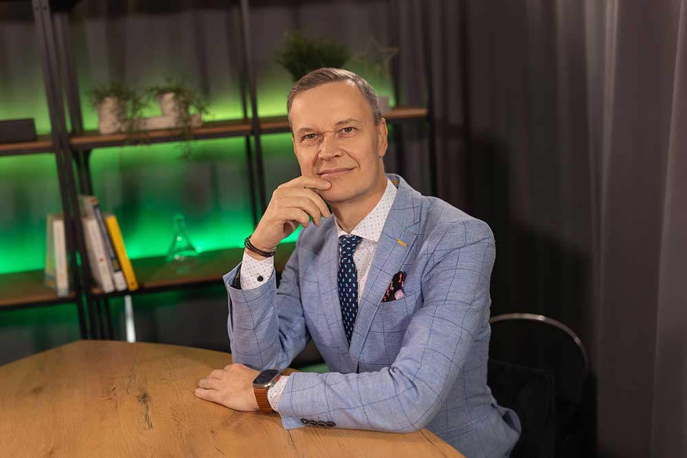 Zdjęcie dr Jarosława Jóźwiaka.