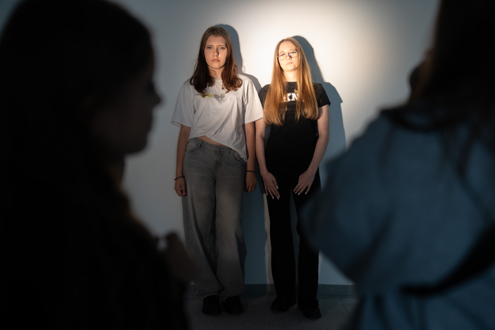 Warsztaty fotograficzne "Pod skrzydłami Jastrzębia" - uczestnicy i prowadzący podczas warsztatów.